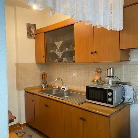 Isallari Pogradec