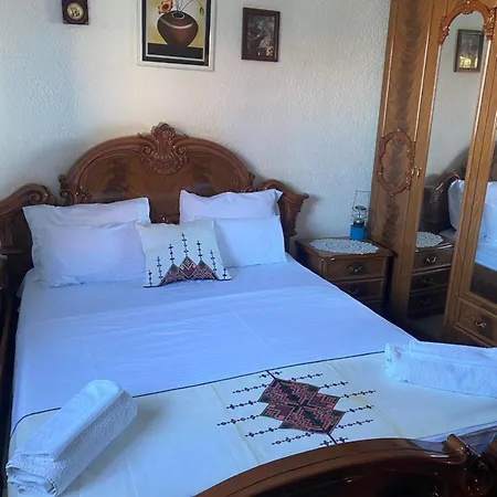 Isallari Villa